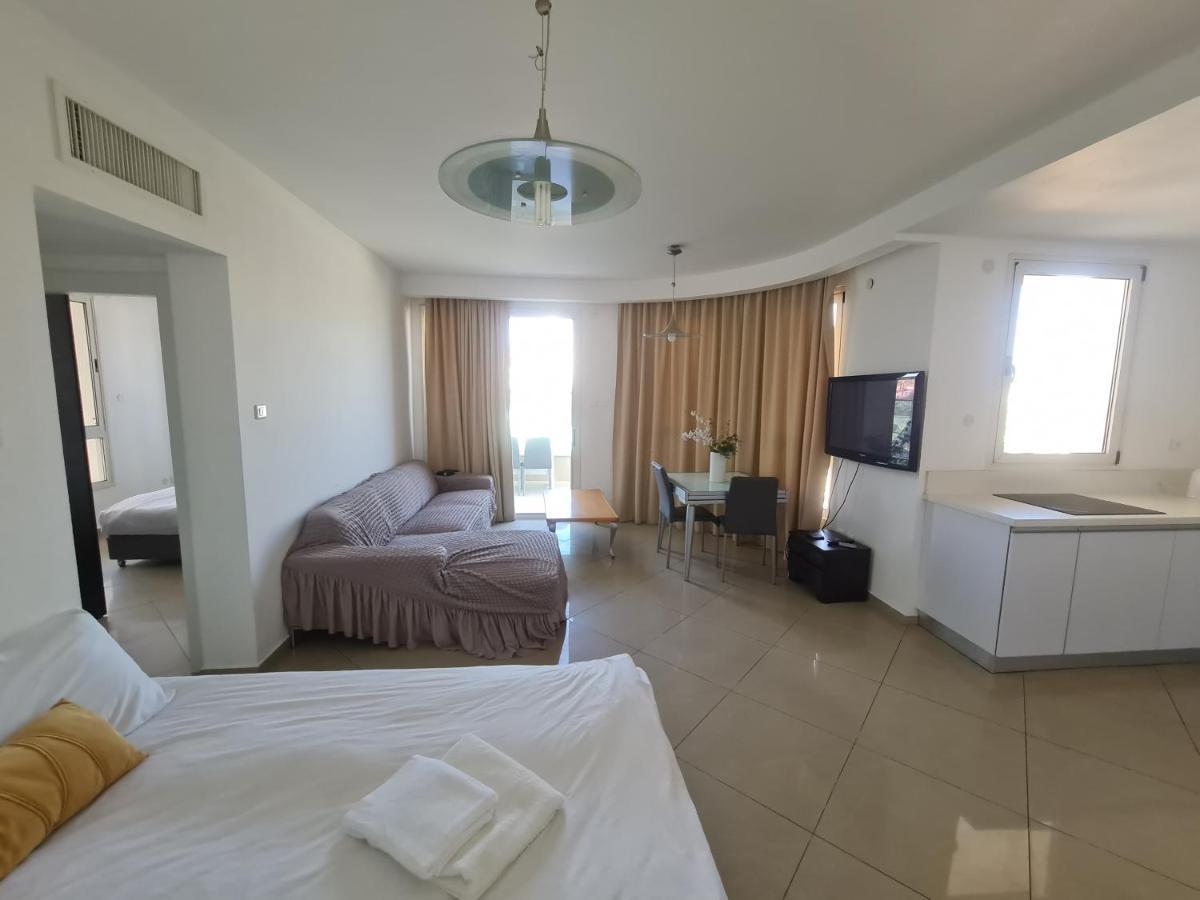 Luxury Exclusive Top Class Apartments Near The Sea With Pool Eilat Exterior photo